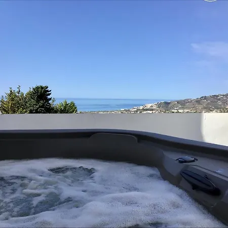 Casa Cruz, - R9711 Nerja